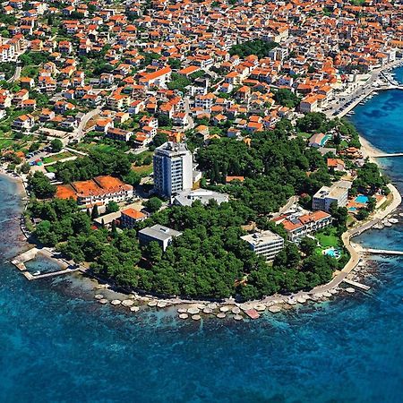 Apartments And Rooms Bozena Vodice Exterior foto