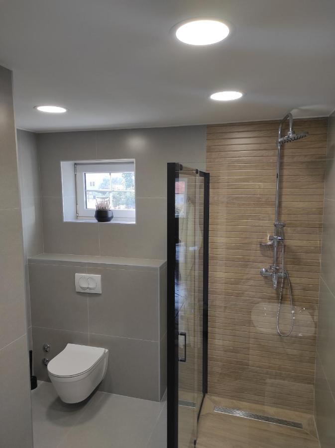 Apartments And Rooms Bozena Vodice Exterior foto